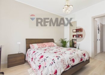 Camera / camera da letto - Four-room apartment Via Togliatti
 
57, Lacchiarella - photo 14