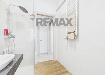 Bagno - Four-room apartment Via Togliatti
 
57, Lacchiarella - photo 17