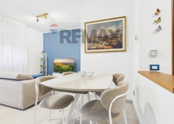 Sala da pranzo - Four-room apartment Via Togliatti
 
57, Lacchiarella - photo 27