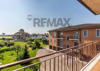 Balcone - Three-room apartment Via S. Bartolomeo
 
10, Vellezzo Bellini - photo 5