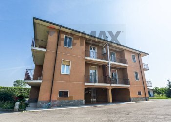 Edificio all\'aperto - Three-room apartment Via S. Bartolomeo
 
10, Vellezzo Bellini - photo 32