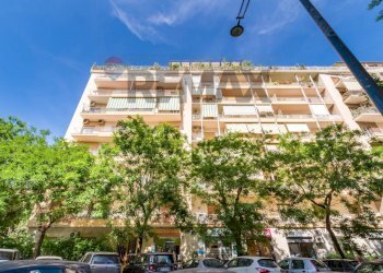 Edificio all\'aperto - Quadrilocale Via Del Bersagliere
71, Palermo - foto 1