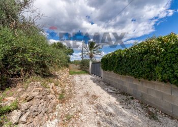 Strada di acceso al terreno - Terreno edificabile CONTRADA FORTE, Pachino - foto 8