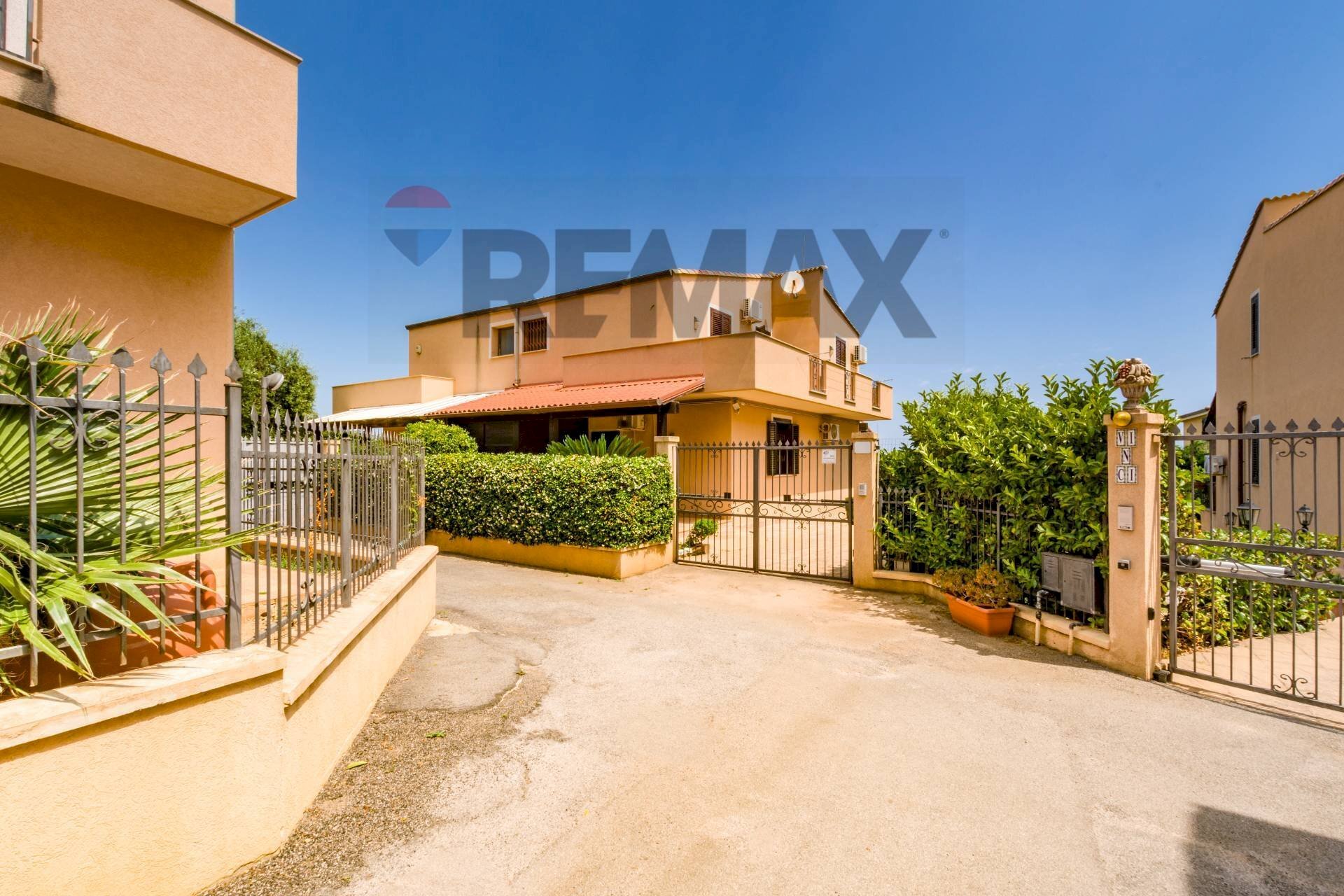 Prospetto principale - Villa Strada piano San Michele
 
snc, Altavilla Milicia - foto 1