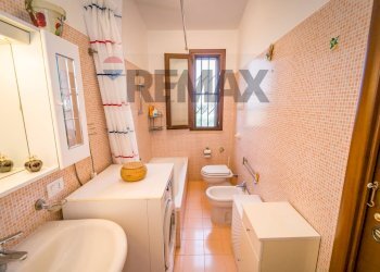 Bagno - Villa Strada piano San Michele
 
snc, Altavilla Milicia - foto 11