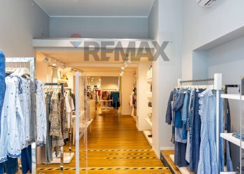 Cabina armadio - Shop VIA SCIUTI
13, Palermo - photo 12