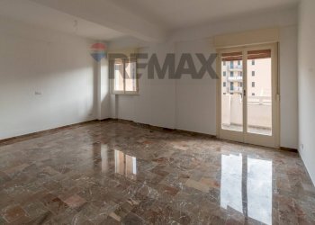 Stanza vuota - Quadrilocale via Trapani Pescia
61/a, Palermo - foto 1