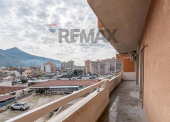 Balcone - Quadrilocale via Trapani Pescia
61/a, Palermo - foto 25