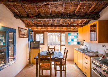 Cucina - Independent house Via Cristoforo Grisanti
 
32, Isnello - photo 2