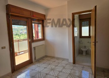 Stanza vuota - Four-room apartment Via città di Palermo
 
169, Bagheria - photo 12