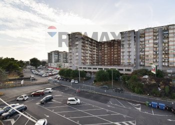 Edificio all\'aperto - Appartamento Via Del Rotolo
 
44-46, Catania - foto 2