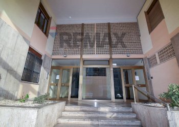 Ricezione / Lobby - Appartamento Via Del Rotolo
 
44-46, Catania - foto 4