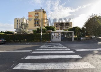Edificio all\'aperto - Appartamento Via Del Rotolo
 
44-46, Catania - foto 5