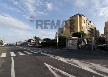 Edificio all\'aperto - Appartamento Via Del Rotolo
 
44-46, Catania - foto 13
