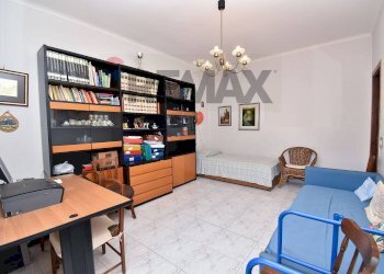 Soggiorno - Appartamento Via Del Rotolo
 
44-46, Catania - foto 19