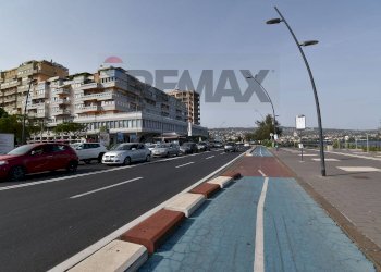 Edificio all\'aperto - Appartamento Via Del Rotolo
 
44-46, Catania - foto 31