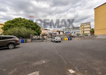 Edificio all\'aperto - Three-room apartment Piazza del Popolo
 
2, Lentini - photo 39