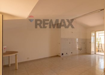 Stanza vuota - Casa semi indipendente via santa sofia
 
16, Caltagirone - foto 6
