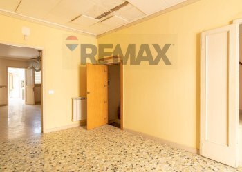 Stanza vuota - Casa semi indipendente via santa sofia
 
16, Caltagirone - foto 21