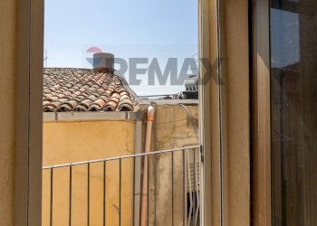 Balcone - Casa semi indipendente via santa sofia
 
16, Caltagirone - foto 24