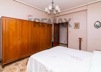 Camera / camera da letto - Trilocale Via Empoli
 
8, San Giovanni la Punta - foto 2