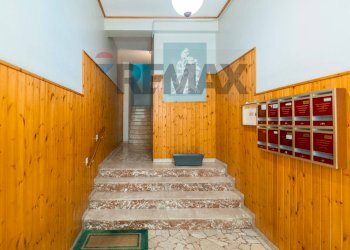 Ricezione / Lobby - Trilocale Via Empoli
 
8, San Giovanni la Punta - foto 8