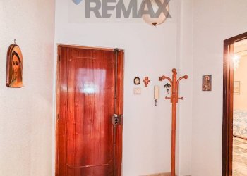 Hall / corridoio - Apartment Via Circumvallazione
 
239/A, Paterno - photo 9