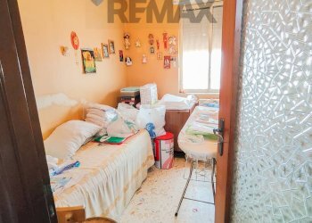 Camera / camera da letto - Apartment Via Circumvallazione
 
239/A, Paterno - photo 42