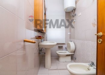 Bagno - Villa Via Ercole Patti
 
5, Catania - photo 44