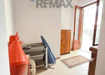 Camera / camera da letto - Cellar / Attic Via Porpetto
 
27, Acireale - photo 6