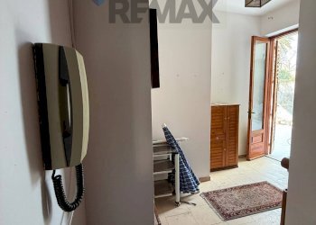 Hall / corridoio - Cellar / Attic Via Porpetto
 
27, Acireale - photo 13