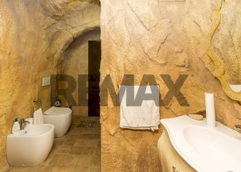 Bagno - Quadrilocale Via Giuseppe Garibaldi
 
188, Catania - foto 14