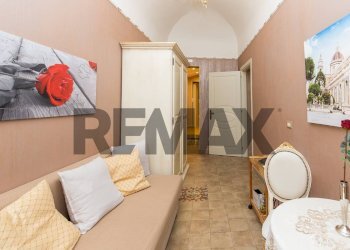 Soggiorno - Quadrilocale Via Giuseppe Garibaldi
 
188, Catania - foto 19