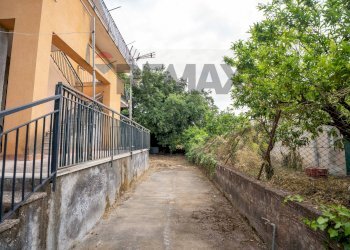 Edificio all\'aperto - Three-room apartment Via R. Livatino
 
7, Aci Sant'Antonio - photo 29