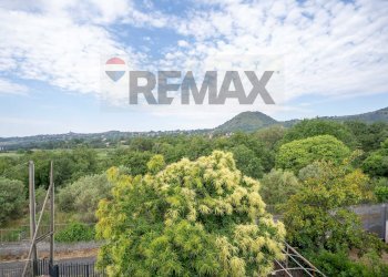 Vista delle montagne - Three-room apartment Via R. Livatino
 
7, Aci Sant'Antonio - photo 46