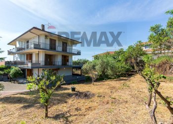 Casa all\'aperto - Casa semi indipendente Via Chiesa Antica
 
6/A, Zafferana Etnea - foto 14