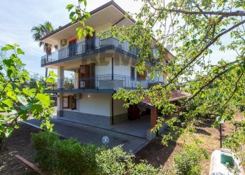 Casa all\'aperto - Casa semi indipendente Via Chiesa Antica
 
6/A, Zafferana Etnea - foto 17