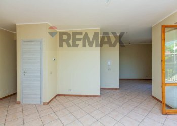Stanza vuota - Casa semi indipendente Via Chiesa Antica
 
6/A, Zafferana Etnea - foto 37