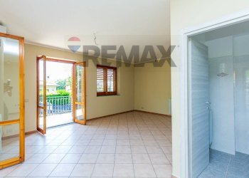 Stanza vuota - Casa semi indipendente Via Chiesa Antica
 
6/A, Zafferana Etnea - foto 39