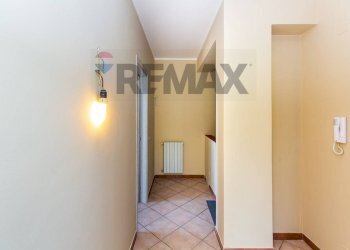 Hall / corridoio - Casa semi indipendente Via Chiesa Antica
 
6/A, Zafferana Etnea - foto 62
