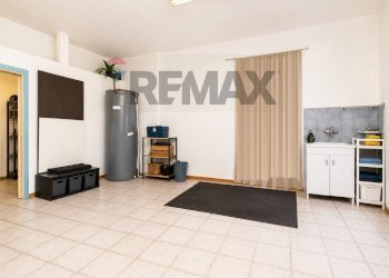 Soggiorno - Casa indipendente Via Lecco
41, Paterno - foto 9