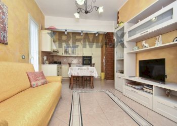 Sala da pranzo - Casa indipendente Via Lecco
41, Paterno - foto 25