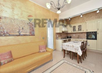 Sala da pranzo - Casa indipendente Via Lecco
41, Paterno - foto 33