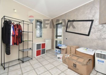 Camera / camera da letto - Casa indipendente Via Lecco
41, Paterno - foto 39