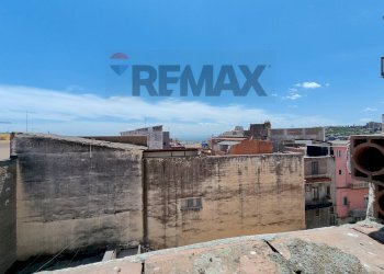 Edificio all\'aperto - Two-room apartment Via Emanuele Bellia
 
161, Paterno - photo 6