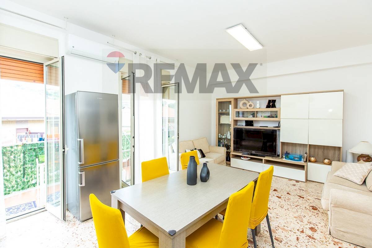 Sala da pranzo - Apartment via sottotenente scuderi
1, Viagrande - photo 2