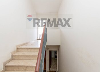 Scale - Apartment via sottotenente scuderi
 
1, Viagrande - photo 16