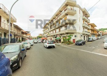 Edificio all\'aperto - Apartment via sottotenente scuderi
 
1, Viagrande - photo 24
