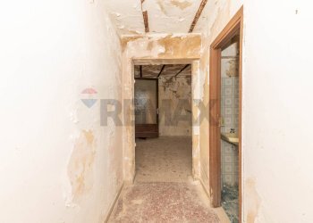Hall / corridoio - Casa indipendente Caltagirone - foto 23