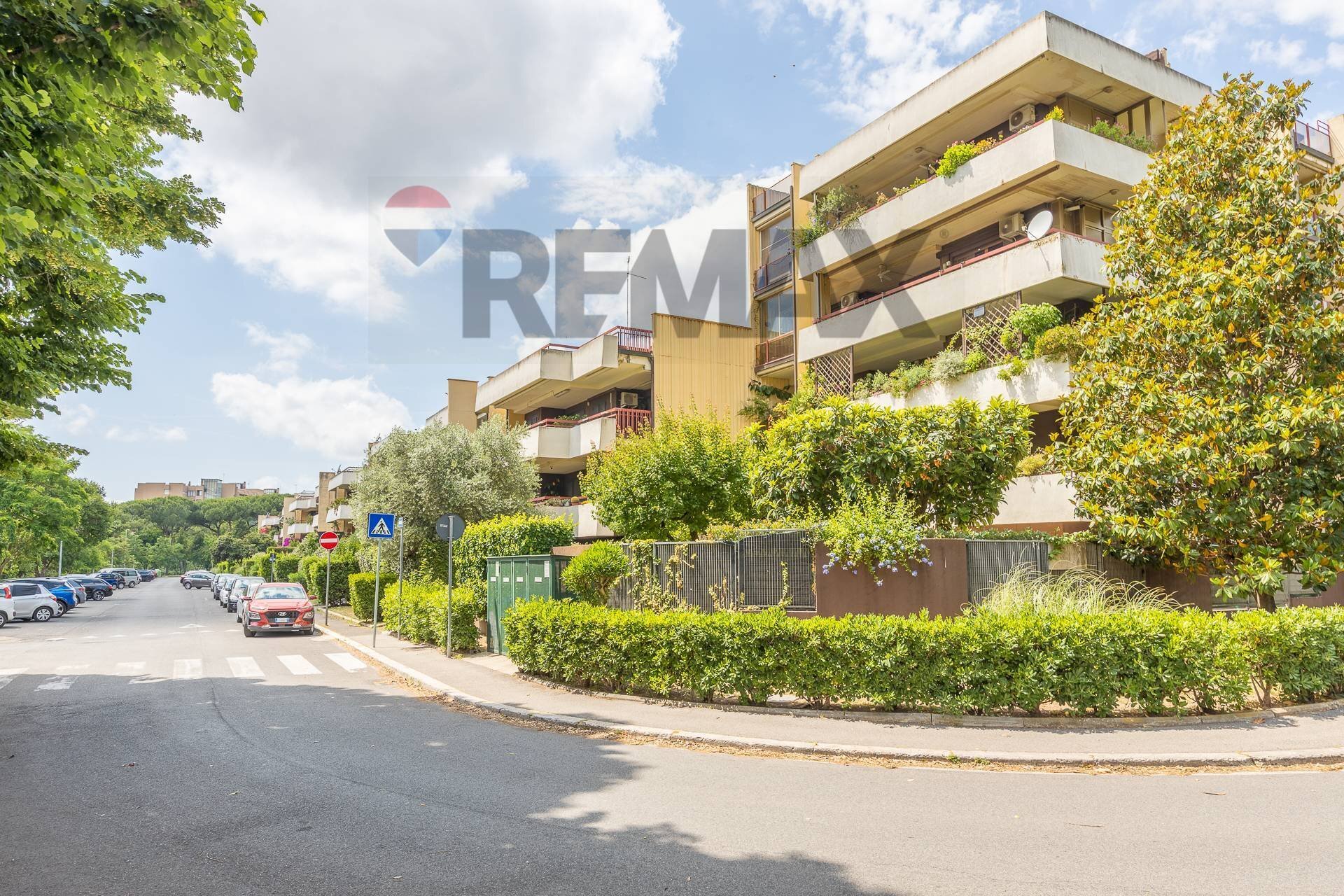 Edificio all\'aperto - Three-room apartment Via Ugo Inchiostri
113, Roma - photo 2